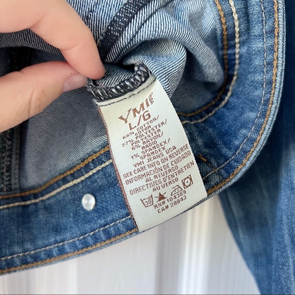 Dark Denim Jacket with Distressed Details Size Large - Picture 10 of 10